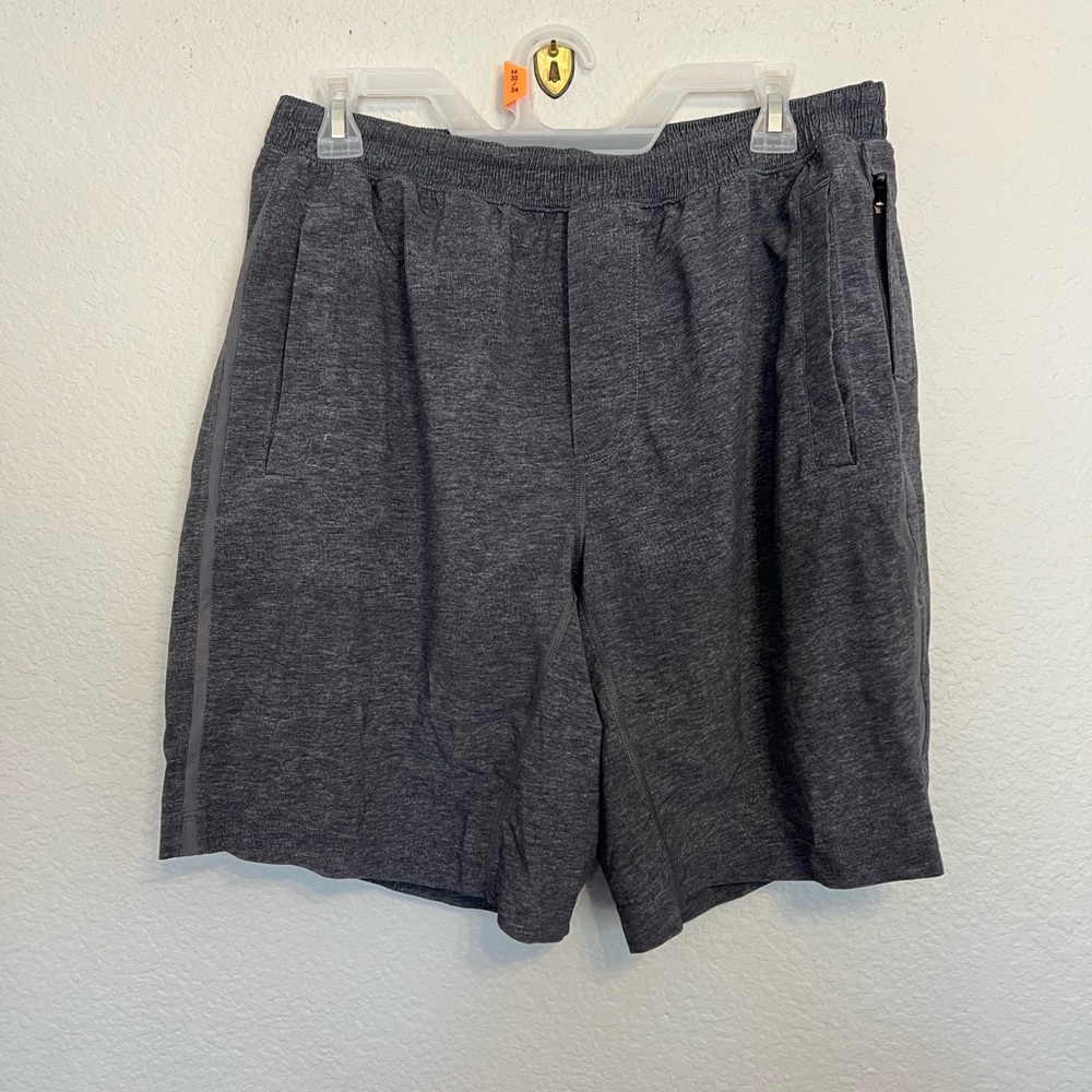 Men’s Lululemon Gray Shorts with Liner